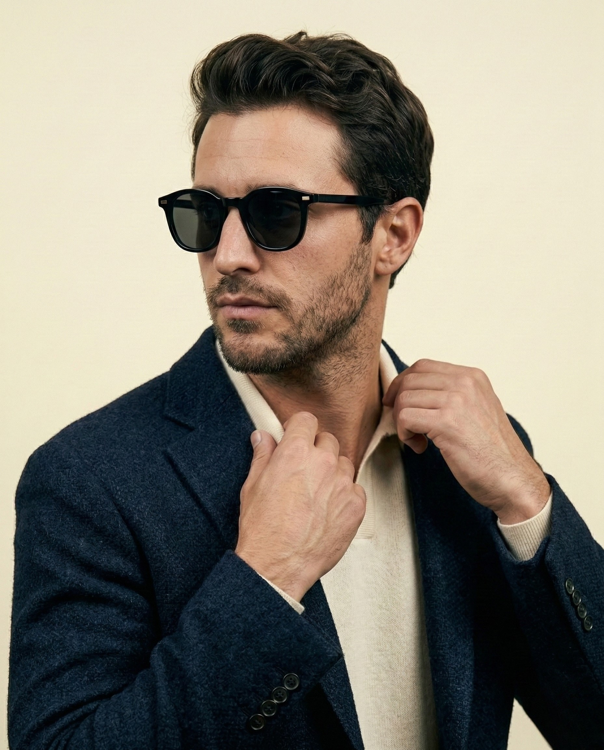 Sunglasses Classic Frame Signature