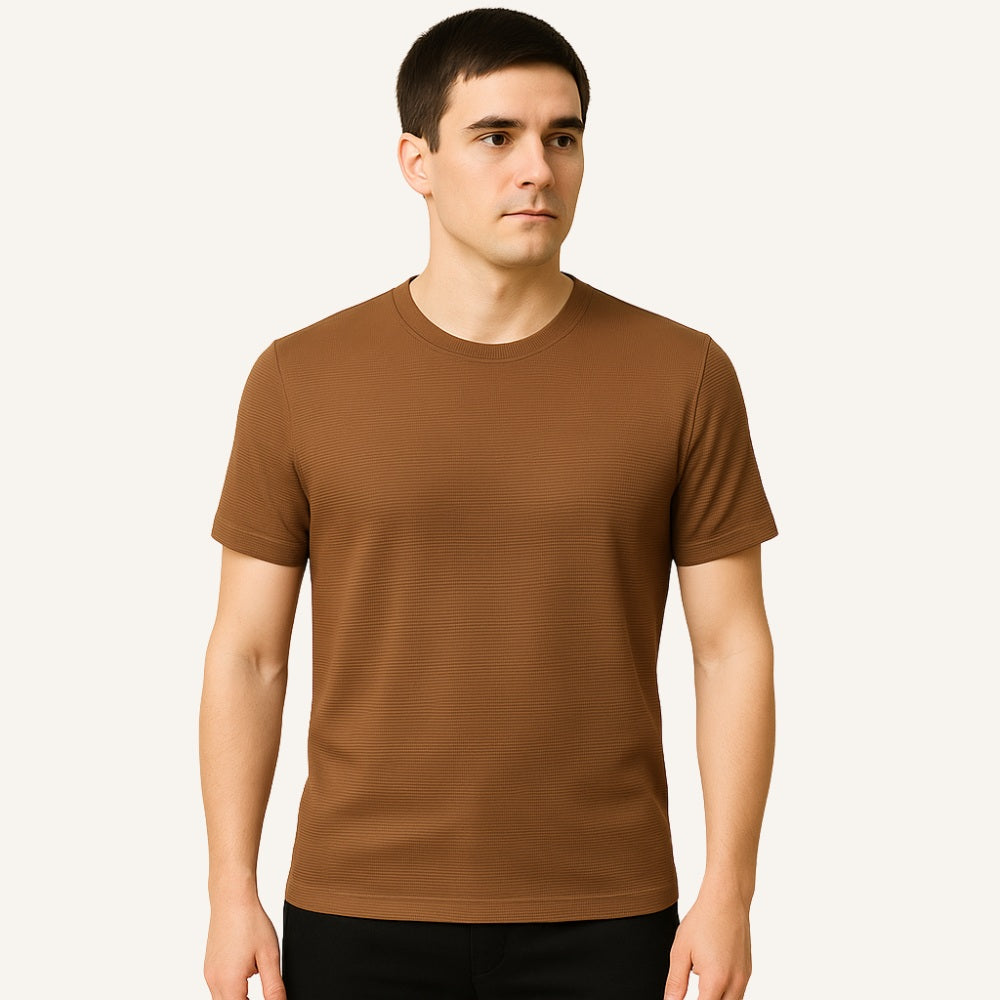 Camiseta Masculina Old Money Básica Texturizada Belmont Marrom