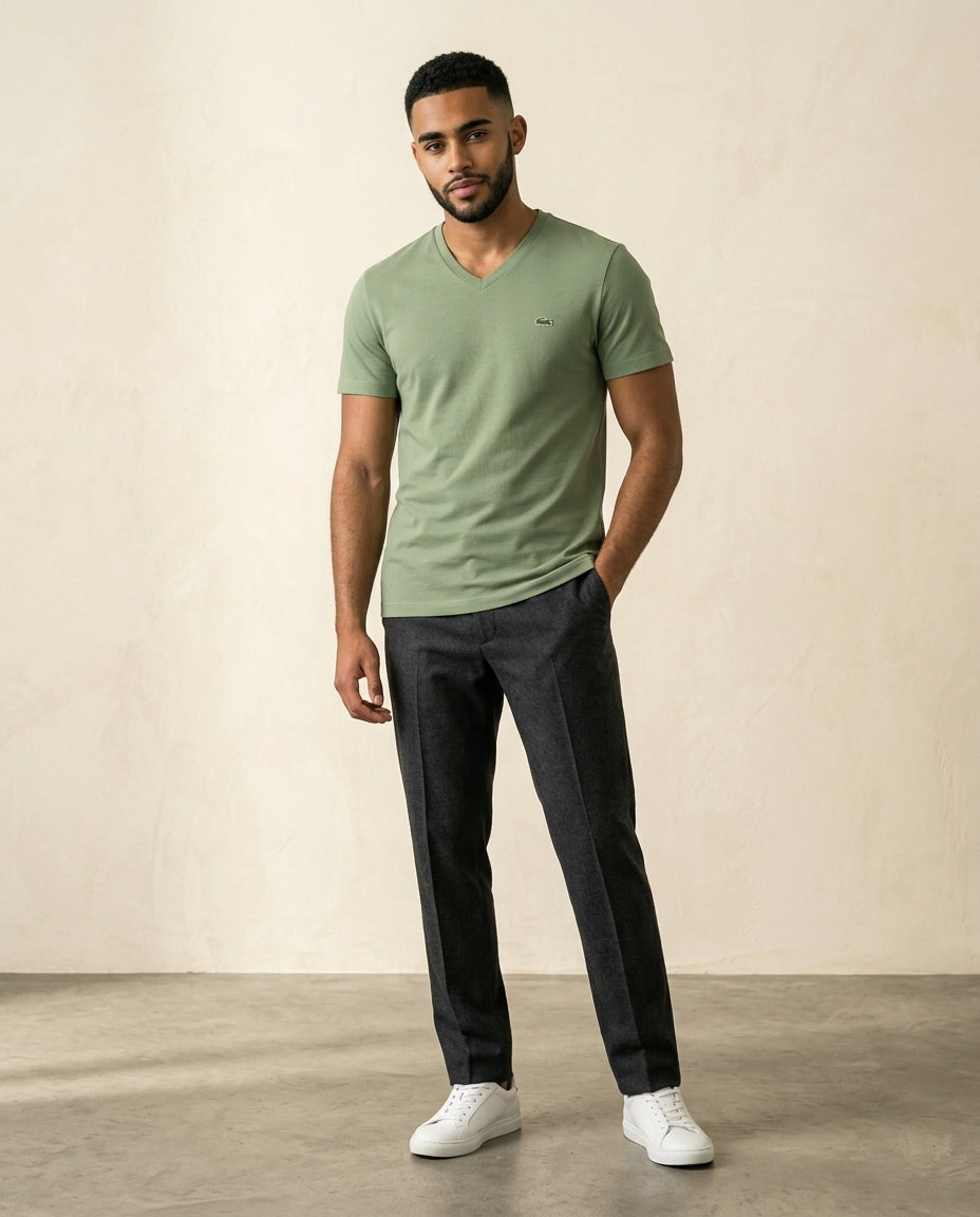 LC Refined V-Neck Cotton Tee - Variados