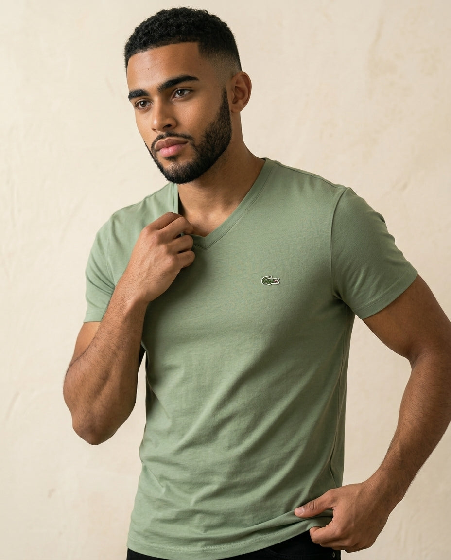 LC Refined V-Neck Cotton Tee - Variados